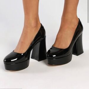 NWOT Lulus Joanah Black Platform Pumps